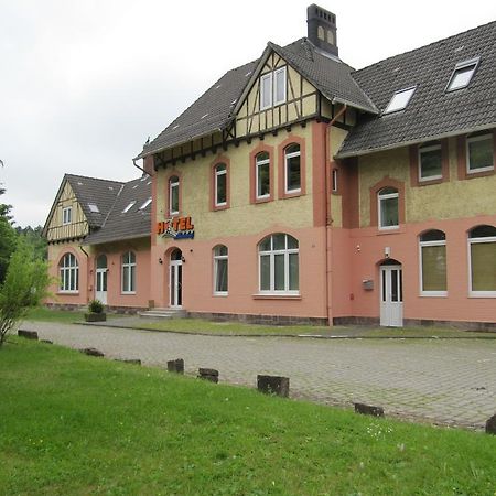 Hotel Am Bahnhof Coppenbrugge Ngoại thất bức ảnh